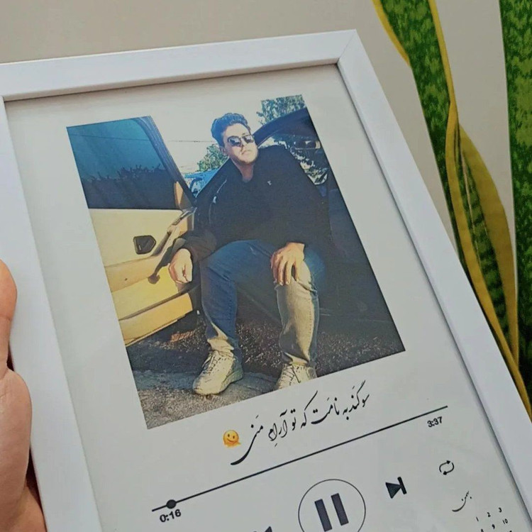 تابلو موزیکال با عکس دلخواه هدیه صمیمی و خاطرهانگیز برای دوست